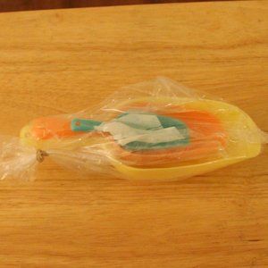 Plastic Measuring Scoops - 3pc - TBLE, 1/3Cup, 1Cup - never used